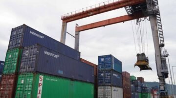 IPC TPK Tambah Reach Stacker, Perkuat Layanan Petikemas Teluk Bayur