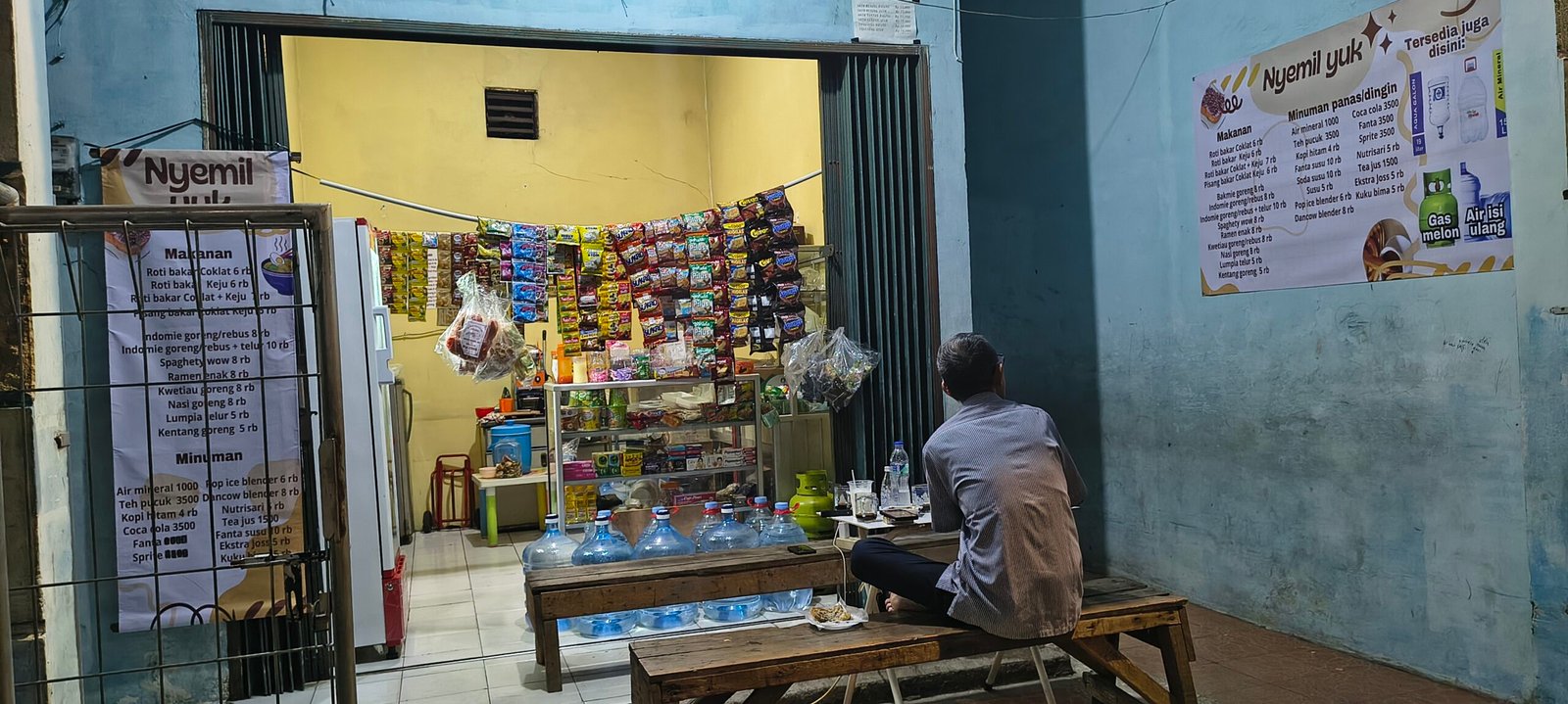 Portal Berita Indonesia dan Dunia Terkini Hari Ini, Update Harian Terbaru, Terlengkap, Tajam, Aktual dan Berimbang. Dari Pisang Bakar hingga Minuman Ringan, “Nyemil Yuk” Ramaikan Kuliner Tanjung Priok - Teropong Rakyat