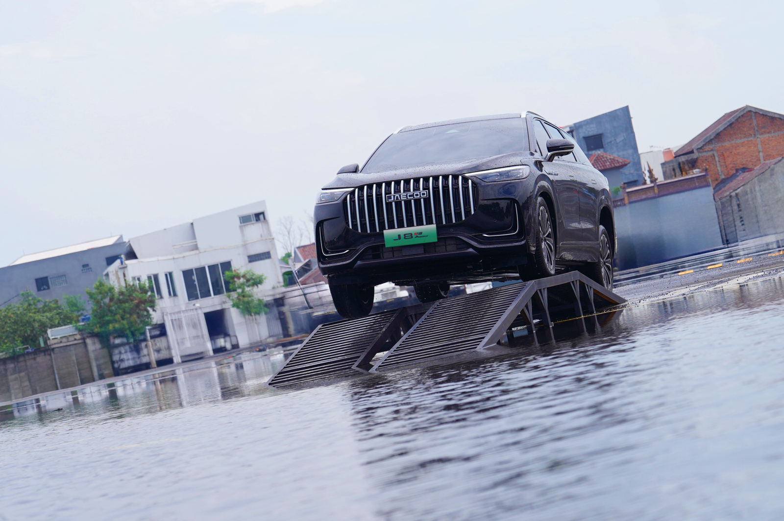 Tren NEV Semakin Meningkat, JAECOO Paparkan Perbedaan HEV dan PHEV - Teropong Rakyat