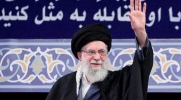 Media Iran Konfirmasi Ayatollah Ali Khamenei Tewas dalam Serangan di Teheran