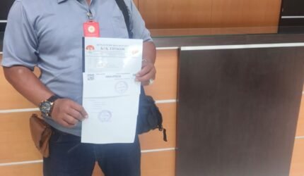 KPK Tipikor Bertindak, Publik Hanya Menunggu Jawaban Ijazah Asli atau Palsu? - Teropong Rakyat