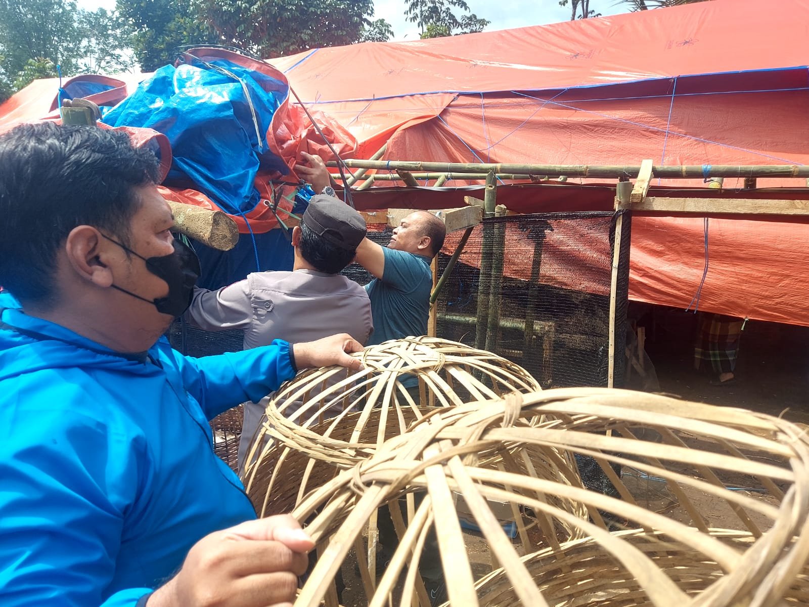 Polisi Bongkar Arena Dugaan Sabung Ayam di Pakisaji Malang