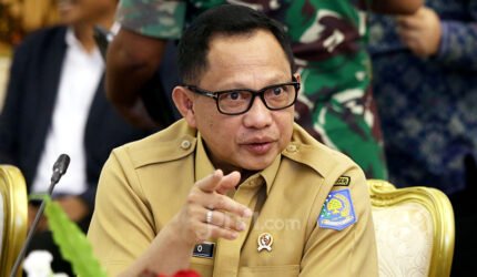 Kemendagri Minta Kepala Daerah Tak Tinggalkan Wilayah Saat Lebaran, Ini Kata Yohanes Oci - Teropong Rakyat