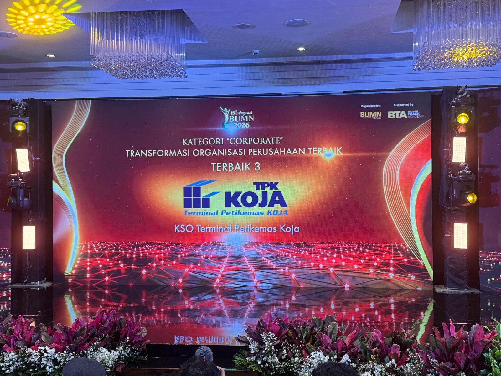 TPK Koja Raih Penghargaan Transformasi Organisasi Terbaik di Ajang Anugerah BUMN 2026