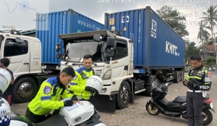 Langgar Pembatasan Operasional, 1.700 Truk Sumbu Tiga Ditindak Polda Jabar - Teropong Rakyat