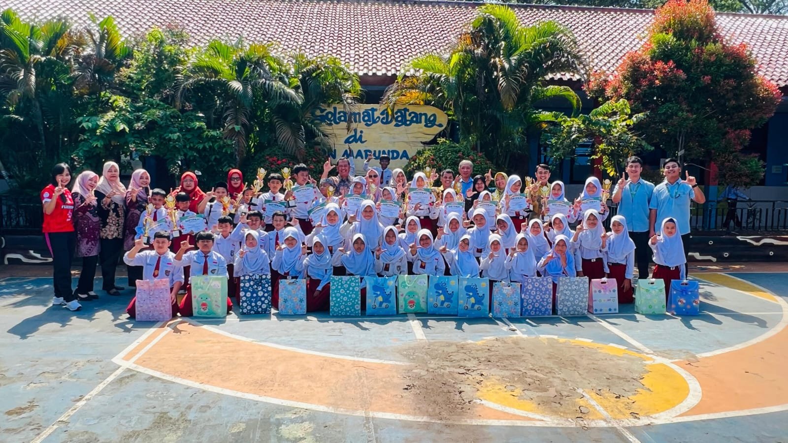 Melalui Gebyar Literasi Ramadhan 1447 H, Apical Dorong Minat Literasi Siswa di Marunda Sejak Dini - Teropong Rakyat