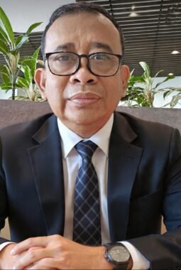 Saksi Ngaku Diancam Tembak, Tubagus Rahmad Sukendar Desak Kejaksaan Negeri Kota Bekasi Periksa Oknum Jaksa