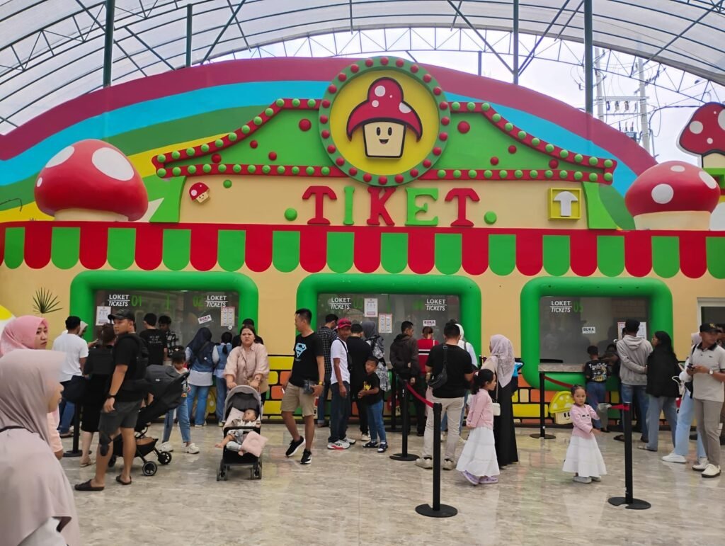 Viral! Destinasi Wisata Mikutopia Dibanjiri Ribuan Wisatawan, Perekonomian UMKM Warga Sekitar Terdongkrak Naik  - Teropong Rakyat