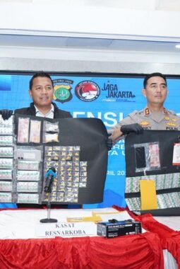14.360 Butir Obat Berbahaya Disita, Polres Jakut Amankan 14 Tersangka