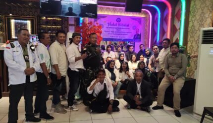 Sucikan Hati, Eratkan Persaudaraan: Pesan Kuat di Halal Bihalal PWJU - Teropong Rakyat