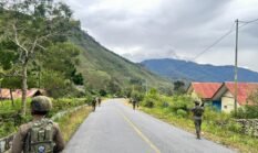 Patroli Humanis di Puncak Jaya: Satgas Damai Cartenz Bangun Kepercayaan Warga dari Kampung ke Kampung