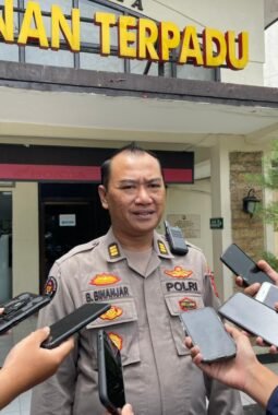 Polisi Ringkus Pengedar Sabu di Ampelgading, 12 Paket Diamankan