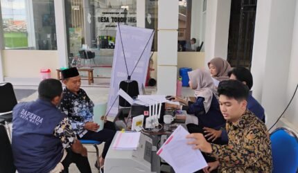 Bapenda Kota Batu Jemput Bola Lakukan Pelayanan Pembayaran PBB ke Desa dan Kelurahan, Kades Torongrejo Apresiasi Ucapkan Terima Kasih - Teropong Rakyat