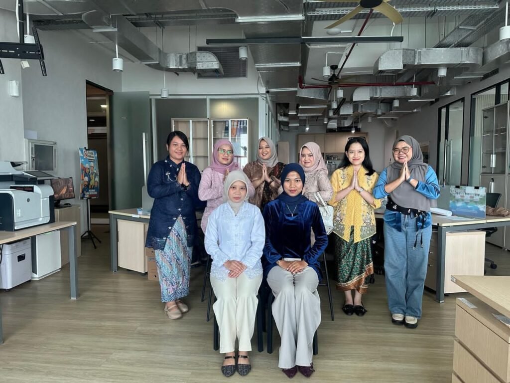 Kuat, Berdaya, dan Inovatif: Kontribusi Perempuan API Majukan Industri Pelabuhan - Teropong Rakyat