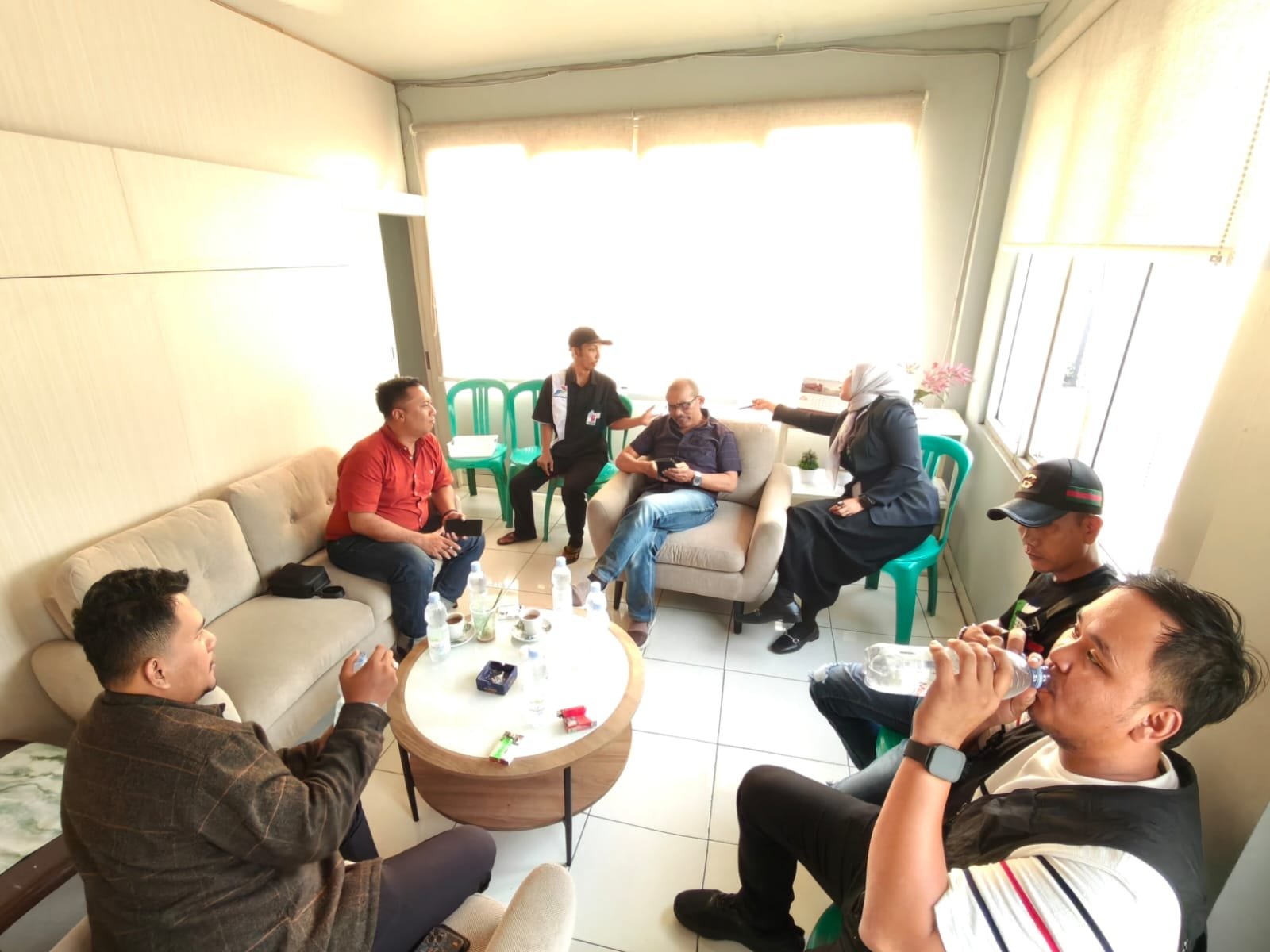 Dugaan Penyimpangan BBM Subsidi, Oknum Operator SPBU Disebut Terima Imbalan - Teropong Rakyat