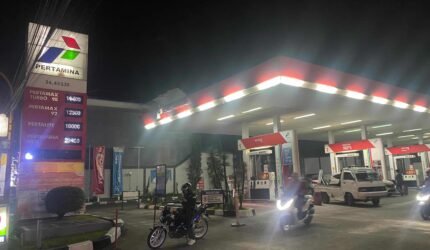 Dugaan Penyimpangan BBM Subsidi, Oknum Operator SPBU Disebut Terima Imbalan - Teropong Rakyat