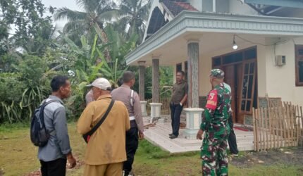 Rumah Warga di Bantur Dilempar Bom Molotov Oleh Orang Tak di Kenal,Kerugian Capai Rp50 Juta - Teropong Rakyat