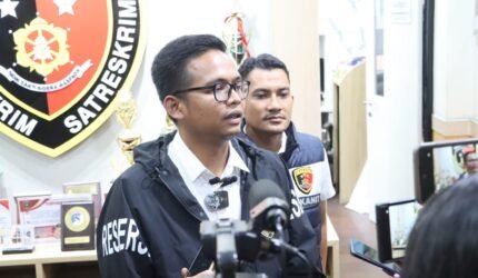 Polisi Gagalkan Aksi Begal di Pluit, Dua Residivis Bersenjata Golok dan Celurit Ditangkap - Teropong Rakyat