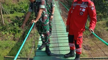 Tim Itjenad Tinjau Jembatan Perintis Garuda, Warga Sampaikan Keluhan Struktur dan Keamanan