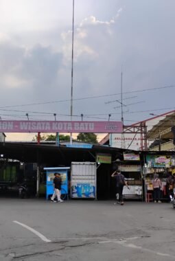Unit Tipikor Satreskrim Polres Batu Selidiki Dugaan Pungli di Pasar Laron Alun-Alun Kota Batu
