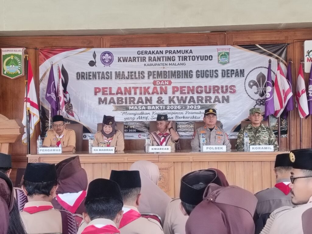 Portal Berita Indonesia dan Dunia Terkini Hari Ini, Update Harian Terbaru, Terlengkap, Tajam, Aktual dan Berimbang. Babinsa Tirtoyudo Hadiri Pelantikan Mabiran dan Kwarran, Perkuat Kepemimpinan Pramuka 2026–2029 - Teropong Rakyat