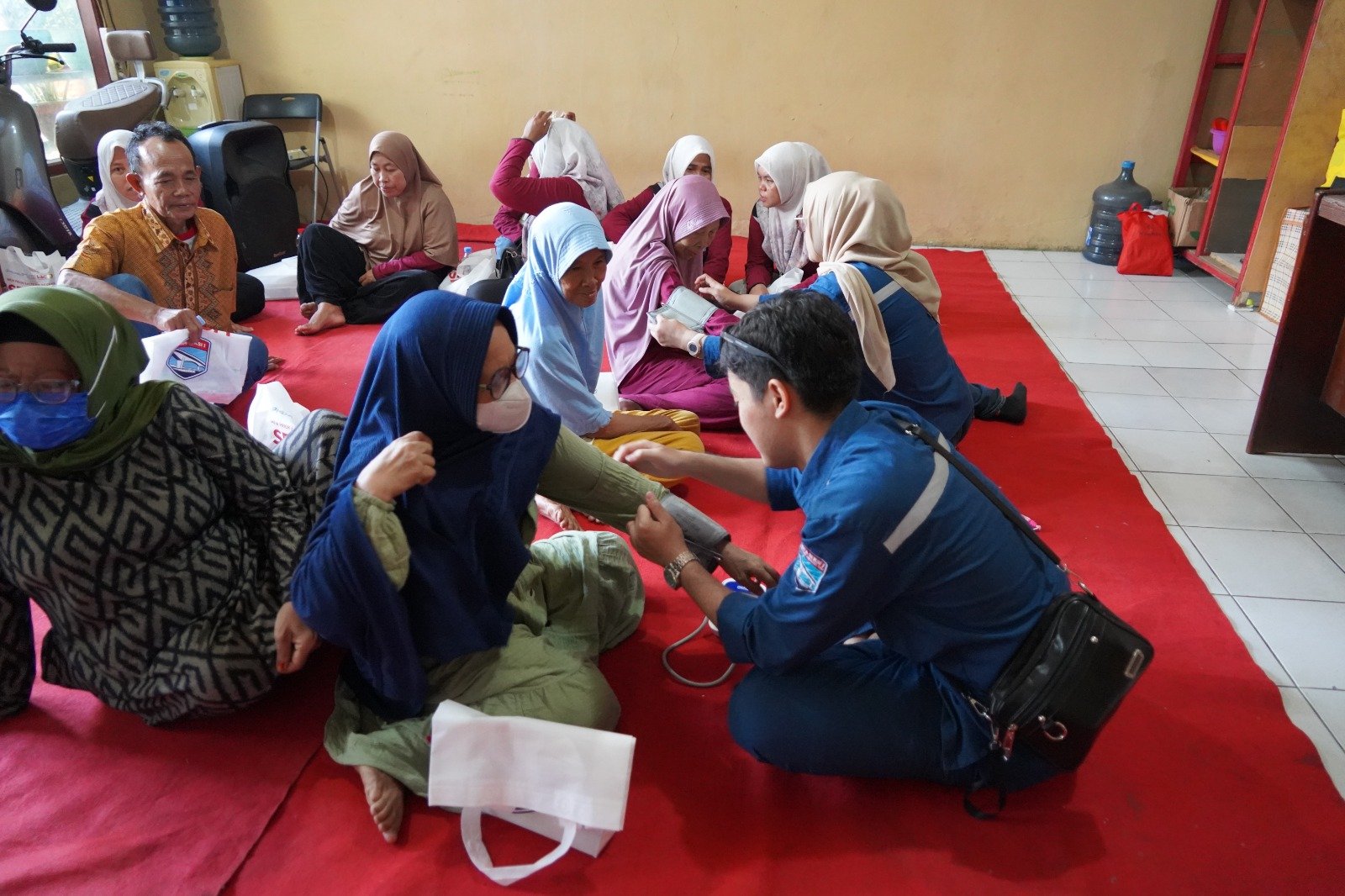 Hutama-Abipraya KSO dan PT Pelindo Gelar Program TJSL untuk Kader PKK dan Lansia di RW 04 Marunda - Teropong Rakyat