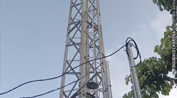 Tower Provider Berdiri di Permukiman Padat Rawa Buaya, Pejabat Terkait Bungkam
