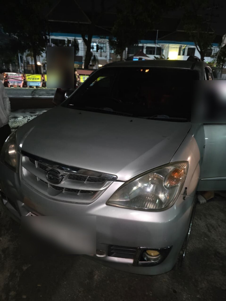 Kejar Minibus Silver, Bea Cukai Malang Gagalkan Peredaran 183 Ribu Batang Rokok Ilegal