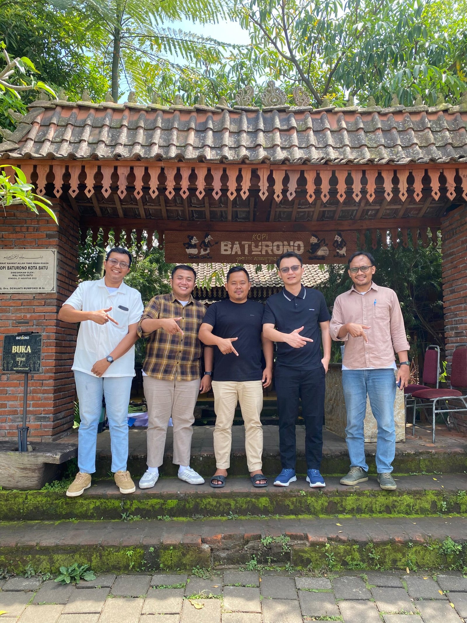 Dari Dapur Tradisional ke Panggung SDGs: Pengabdian Dosen FEB UPN “Veteran” Jawa Timur di Restoran Baturono Kota Batu - Teropong Rakyat