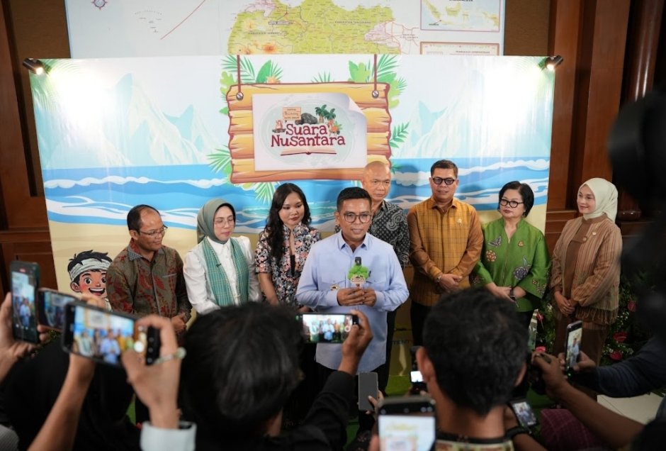 Portal Berita Indonesia dan Dunia Terkini Hari Ini, Update Harian Terbaru, Terlengkap, Tajam, Aktual dan Berimbang. Festival Suara Nusantara 2026 Jadi Panggung Anak Muda Hidupkan Cerita Rakyat Banten - Teropong Rakyat