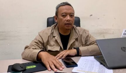 Tunggu Perintah Wali Kota Batu, Satpol PP Bakal Tertibkan PKL Alun-Alun, Diapresiasi Masyarakat dan Wisatawan - Teropong Rakyat