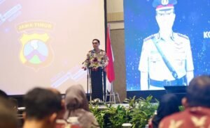 Portal Berita Indonesia dan Dunia Terkini Hari Ini, Update Harian Terbaru, Terlengkap, Tajam, Aktual dan Berimbang. Polda Jatim Gelar Rakernis Humas,Dorong Penguatan Komunikasi Publik dan Manajemen Media - Teropong Rakyat
