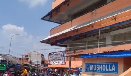 Yohanes Oci: Mangkraknya Pasar Bantargebang Bukti Lemahnya Akuntabilitas Pemkot Bekasi - Teropong Rakyat