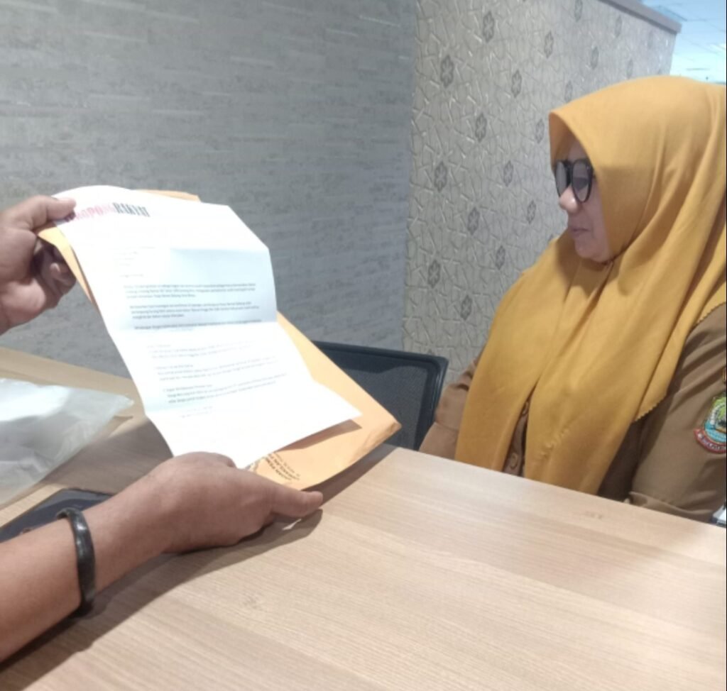 Portal Berita Indonesia dan Dunia Terkini Hari Ini, Update Harian Terbaru, Terlengkap, Tajam, Aktual dan Berimbang. Media Ajukan Permohonan Audit Proyek Revitalisasi Pasar Bantargebang ke Inspektorat Bekasi - Teropong Rakyat