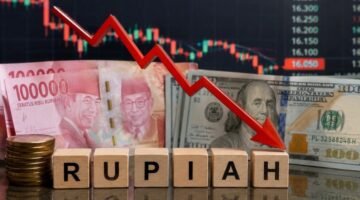 Dolar AS Menguat, Rupiah Melemah di Tengah Turunnya Surplus Perdagangan Indonesia