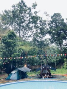 Cafe Merkusi Wagir, Destinasi Nongkrong dan Camping Favorit di Kaki Gunung Kawi - Teropong Rakyat