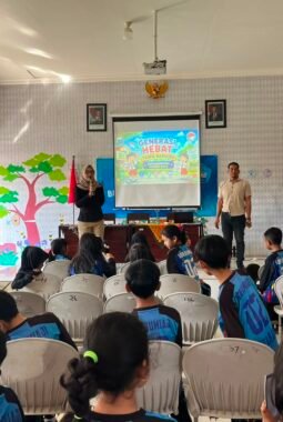 Lawan Narkoba Sejak Dini, Satresnarkoba Polres Batu Sasar Siswa Sekolah Dasar