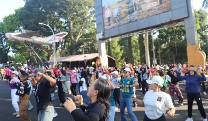 Polres Batu Hadirkan Layanan On the Spot di CFD Sambut Hari Bhayangkara ke - 80 - Teropong Rakyat