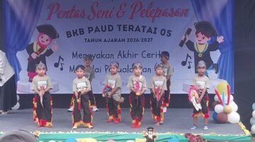 Menggemaskan! Anak-Anak BKB PAUD Teratai 05 Sunter Agung Tampil Memukau dalam Pentas Seni dan Pelepasan Siswa 2026