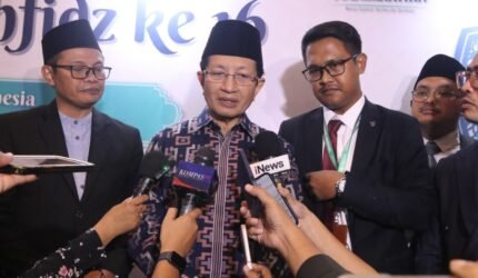 Menteri Agama Prof.Dr.KH.Nasaruddin Umar,M.A. dan KH Ma’ruf Amin Hadiri Wisuda Tahfidz Al-Qur'an Sulaimaniyah 2026 - Teropong Rakyat