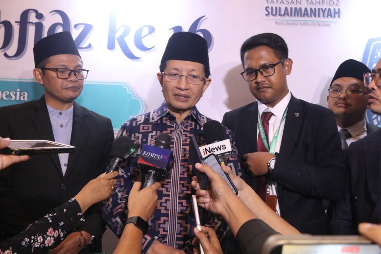 Menteri Agama Prof.Dr.KH.Nasaruddin Umar,M.A. dan KH Ma’ruf Amin Hadiri Wisuda Tahfidz Al-Qur’an Sulaimaniyah 2026
