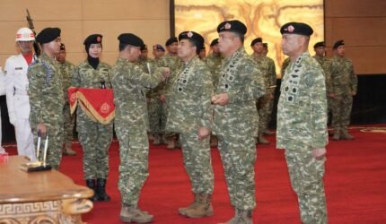 Perkuat Regenerasi Kepemimpinan, Mabes TNI Gelar Sertijab Dansesko TNI dan Pangkogabwilhan II - Teropong Rakyat