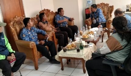 Kolaborasi Lintas Sektor, Kelurahan Papanggo Gelar Rapat Koordinasi Penataan Kawasan Waduk Cincin - Teropong Rakyat