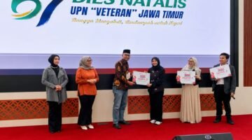 Dosen FEB Raih Juara 3 Melodost, Semarakkan Dies Natalis ke-67 UPN Veteran Jawa Timur