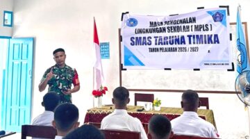 Babinsa Koramil Timika Beri Pembekalan kepada Siswa-Siswi Baru SMA Taruna Timika