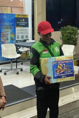 Polisi Kembalikan Motor Pengemudi Ojol Korban Penipuan di Tanjung Priok