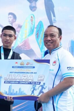 Wakapolri Buka Pekan Olahraga Polri Hari Bhayangkara ke-80, Tegaskan Semangat “Polri untuk Masyarakat”