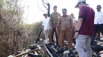 Usai Kebakaran, Bupati Malang ‘Berkantor’ di Pasar Sayur Turen, Pastikan Penataan Dimulai Hari Ini