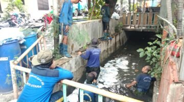 Sudin SDA Jakarta Utara Rampungkan pengurasan Lumpur PHB di Kali Kantor Kecamatan Tanjung Priok, Ditargetkan Rampung Dua Pekan