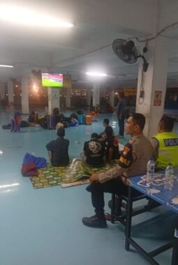 Polres Priok, Gelar JJOS Nobar Kamtibmas Piala Dunia 2026, Perkuat Sinergi dan Ciptakan Situasi Aman di Terminal Penumpang